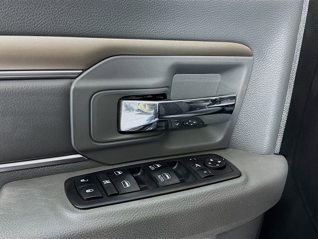 Used 2018 RAM 1500 Big Horn image 15