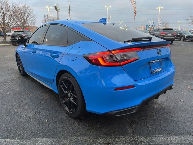 Used 2025 Honda Civic Sport Touring image 4