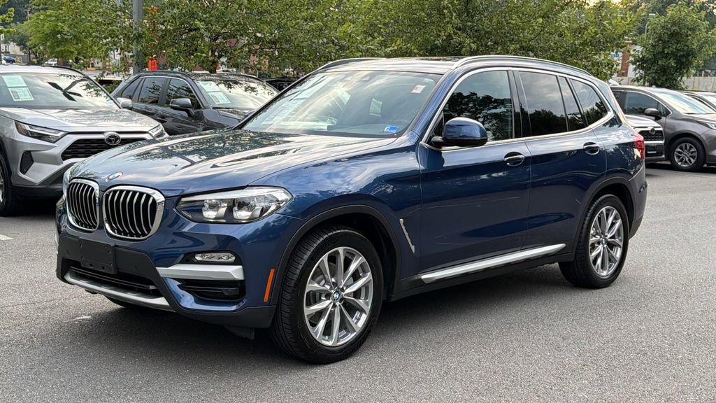 Used 2019 BMW X3 xDrive30i w/ Driving Assistance Package AWD/4WD image 2