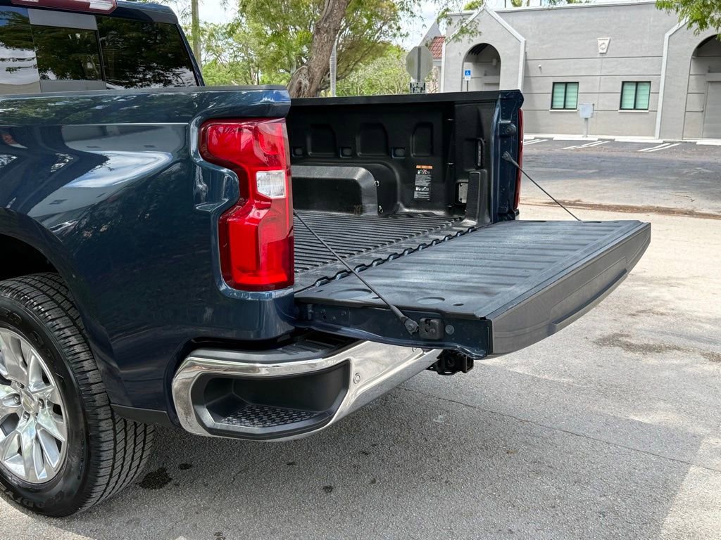 Used 2021 Chevrolet Silverado 1500 LTZ RWD image 37