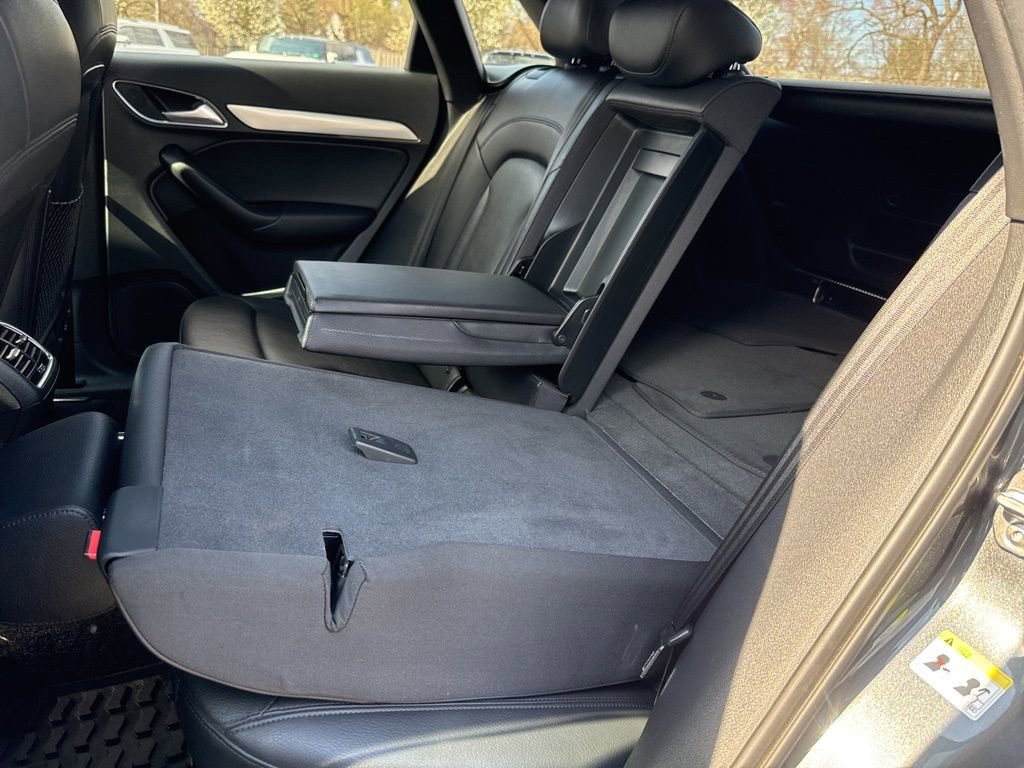 Used 2018 Audi Q3 2.0T Premium Plus w/ Premium Plus Package image 41
