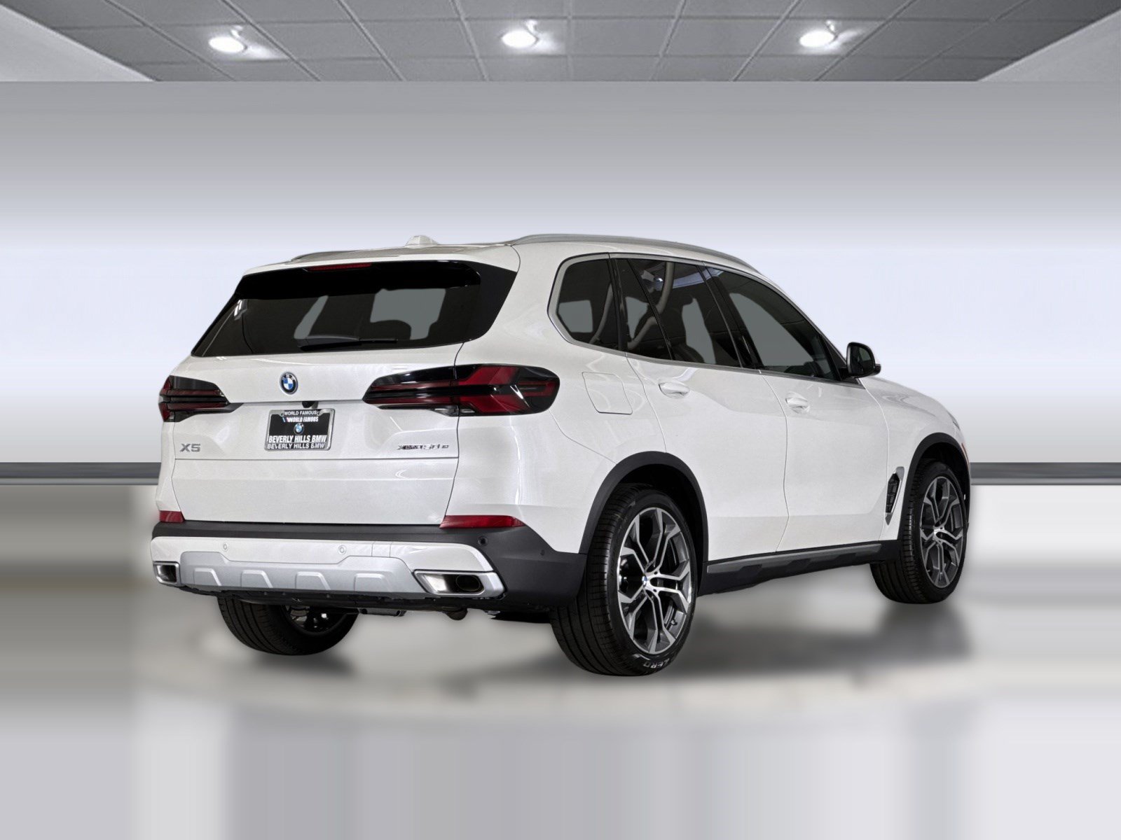 New 2026 BMW X5 xDrive50e AWD/4WD image 9