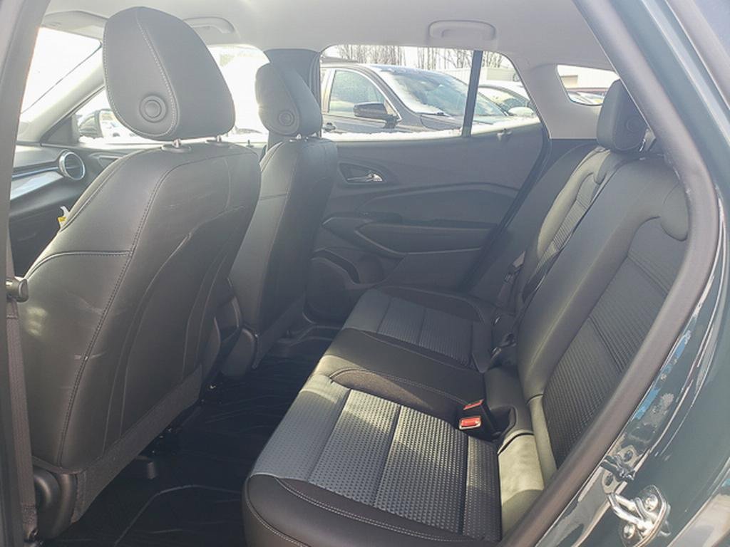 New 2026 Chevrolet Trax LT image 21