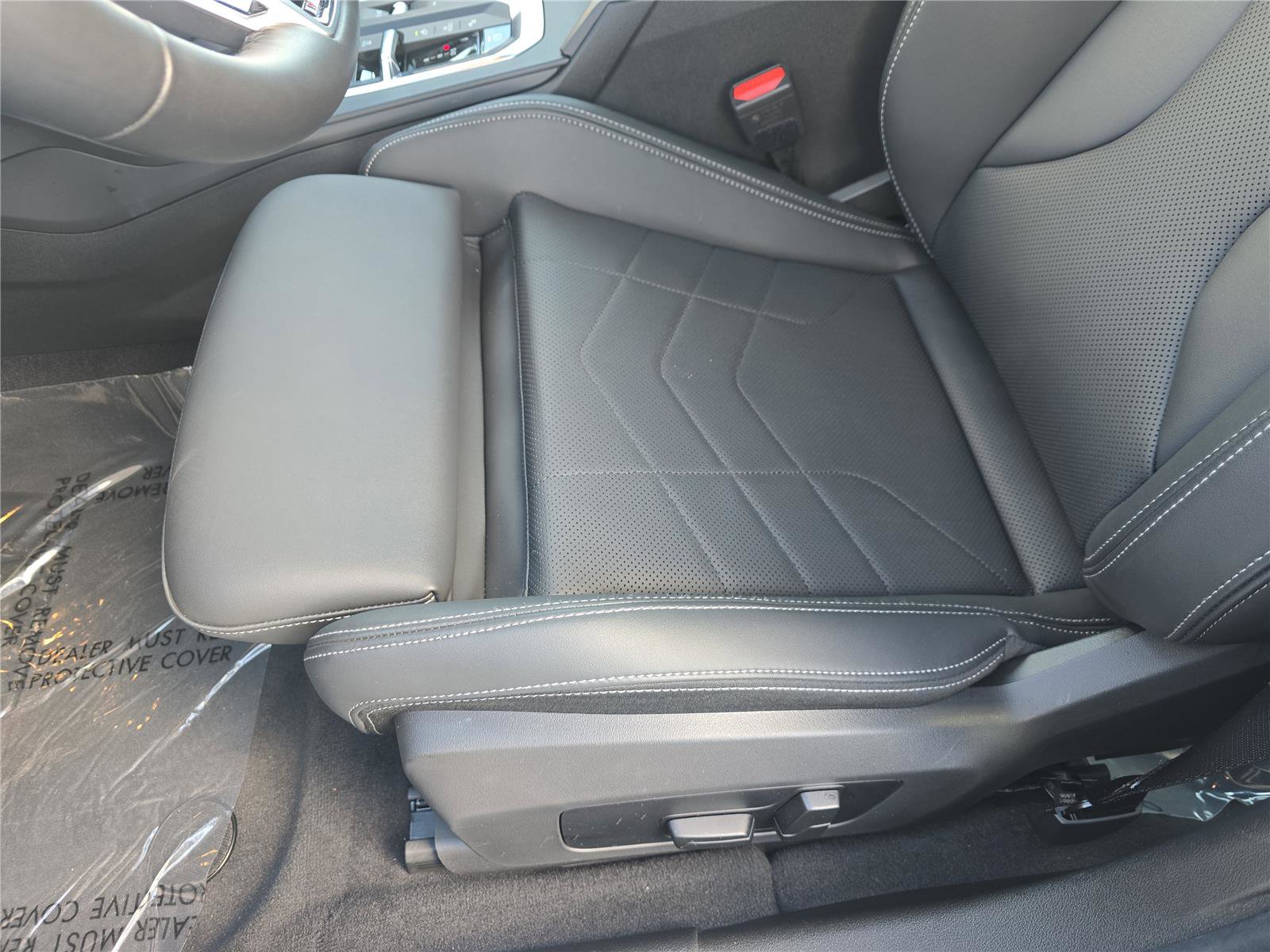 Certified 2025 BMW 228i xDrive w/ M Sport Package image 17