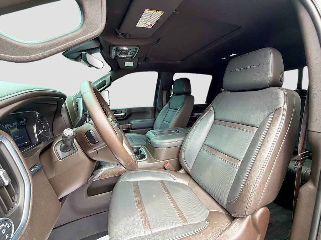 Used 2021 GMC Sierra 3500 Denali w/ Denali Ultimate Package AWD/4WD image 5