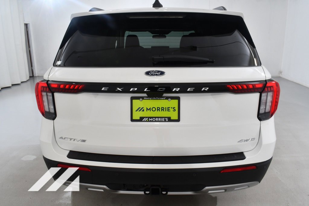 New 2025 Ford Explorer Active w/ Active Comfort Package image 13