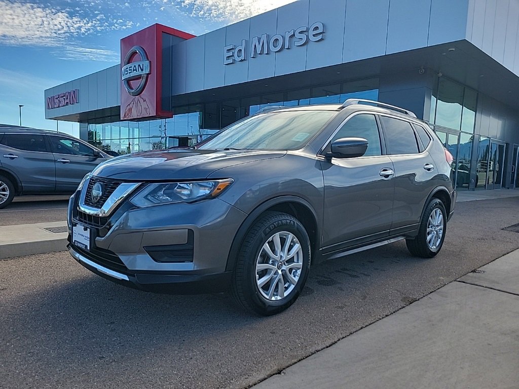 Used 2018 Nissan Rogue SV