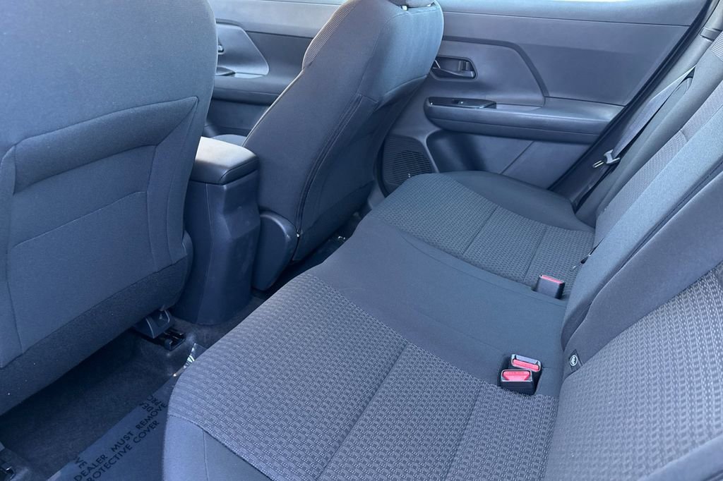 New 2026 Nissan Kicks S image 9