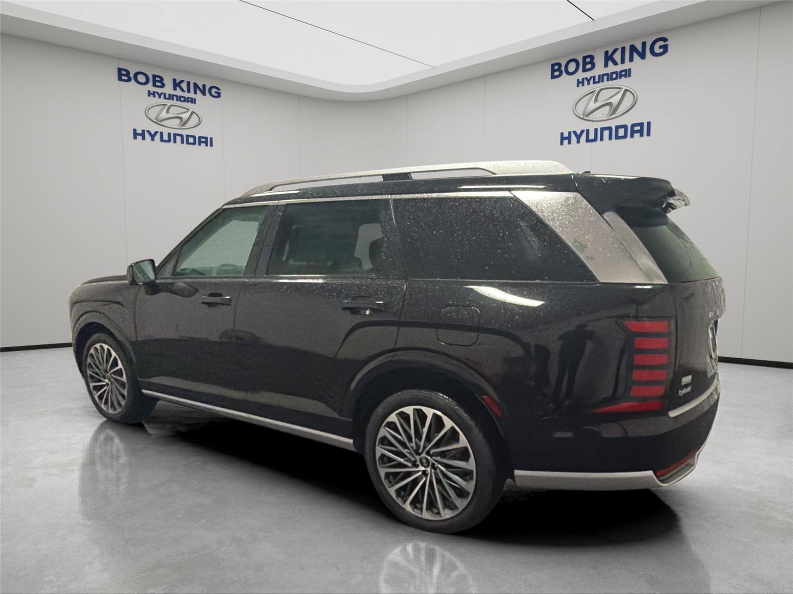 New 2026 Hyundai Palisade Calligraphy FWD image 3