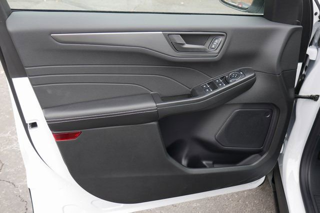 New 2026 Ford Escape Active w/ Cold Weather Package image 13