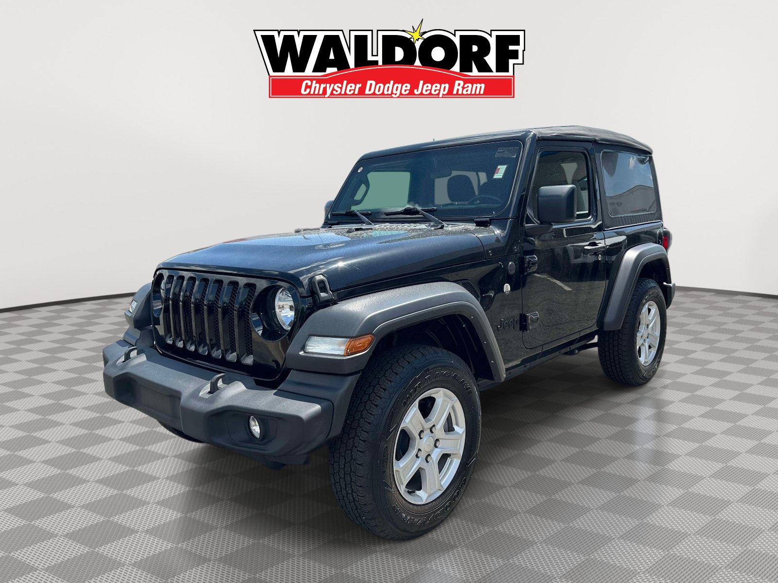 Used 2022 Jeep Wrangler Sport AWD/4WD image 3