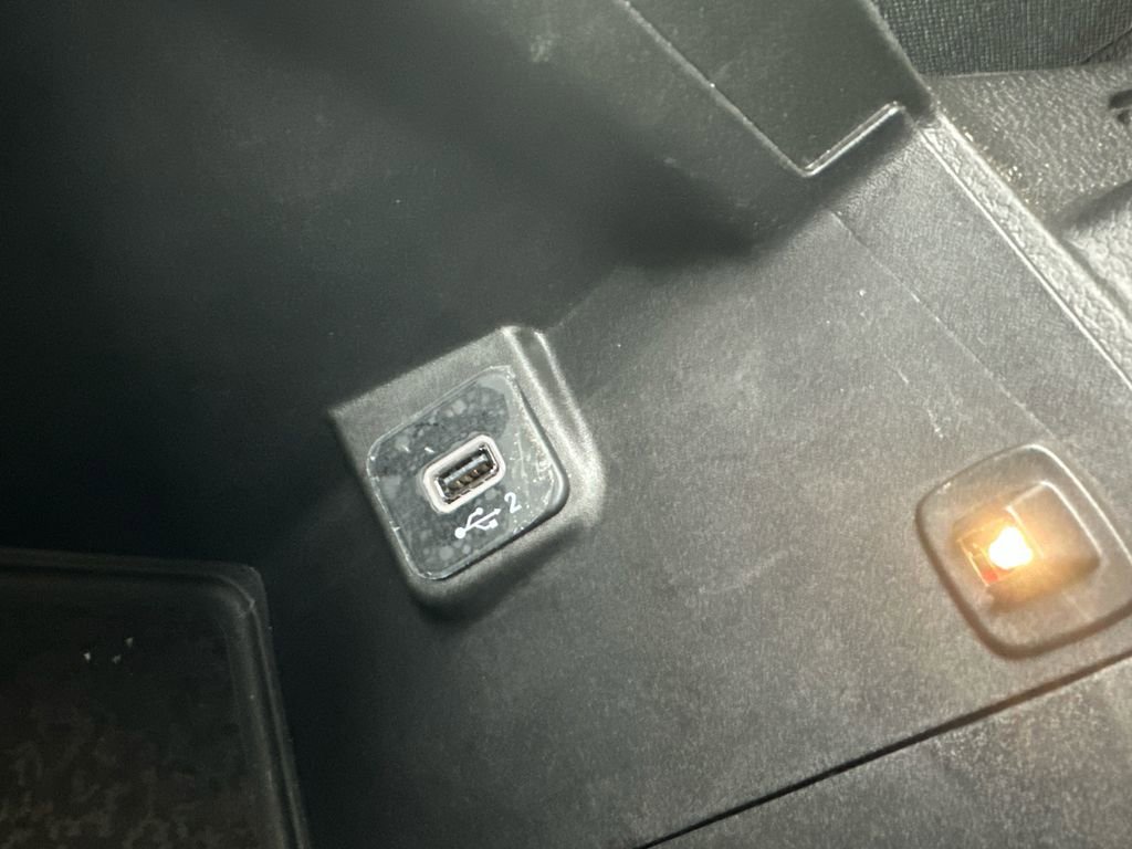 Used 2024 Jeep Gladiator Sport image 18