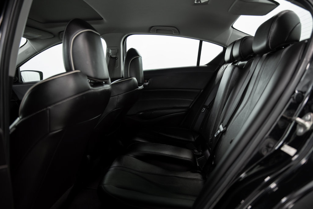 Used 2020 Acura ILX w/ Premium Package FWD image 8