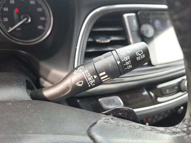 Used 2020 Buick Enclave Essence image 35
