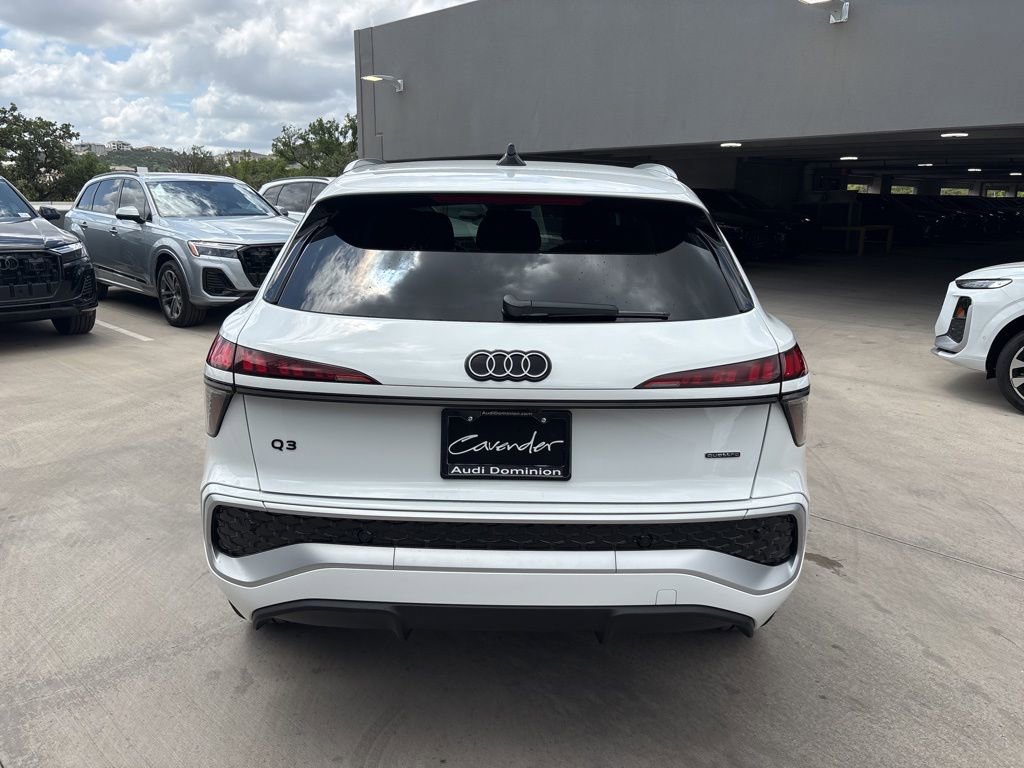 New 2026 Audi Q3 quattro 2.0T AWD/4WD image 7
