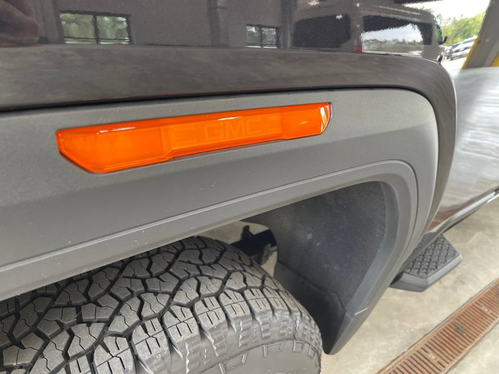 Used 2026 GMC Sierra 2500 AT4 AWD/4WD image 17