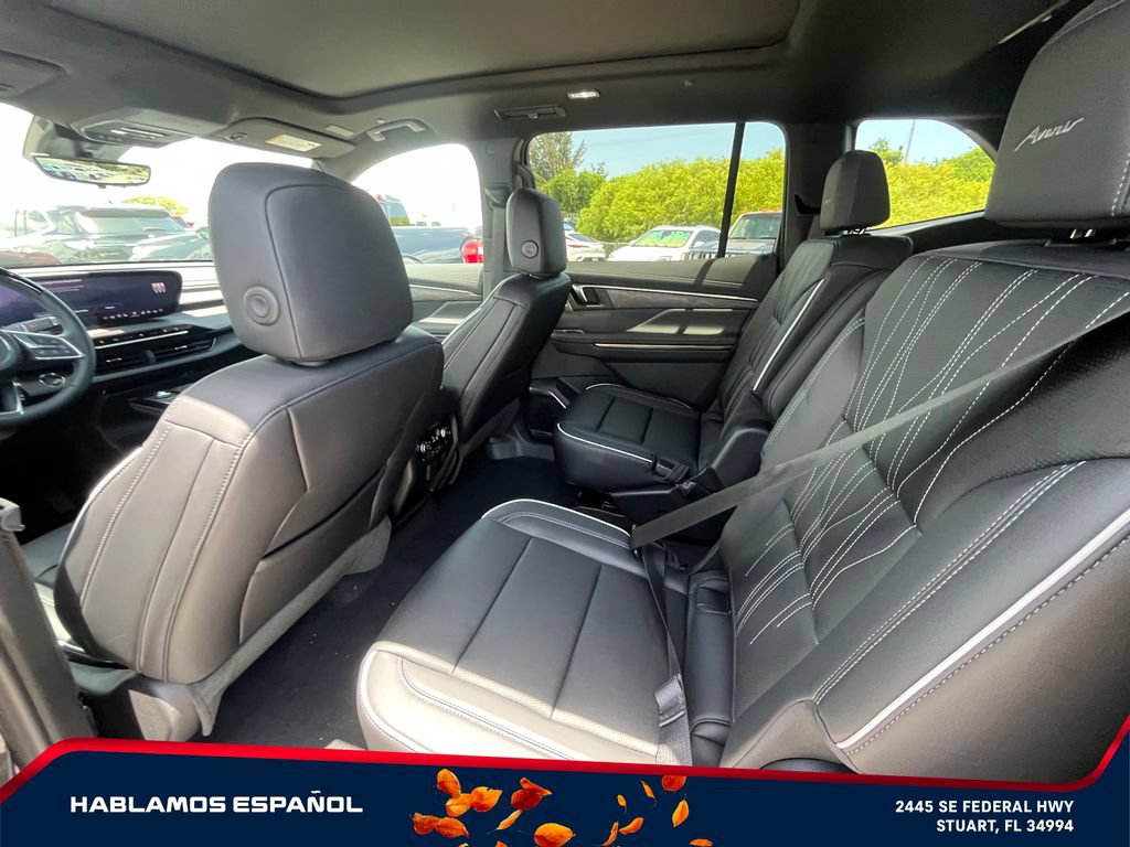 New 2026 Buick Enclave Avenir w/ Super Cruise Package AWD/4WD image 13