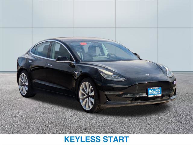 Used 2018 Tesla Model 3 Long Range image 4