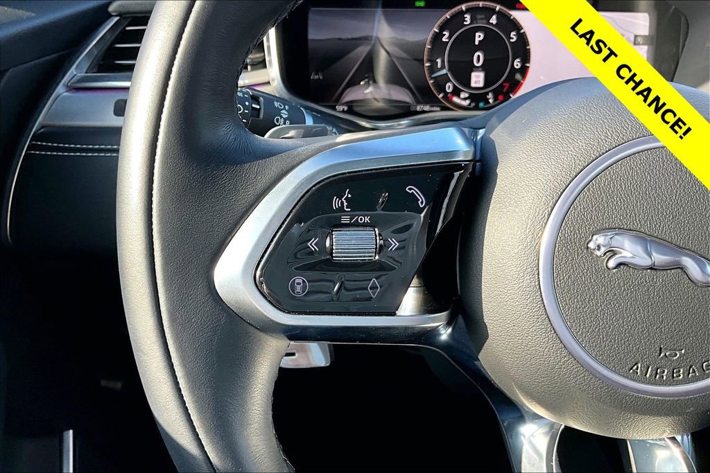 Used 2025 Jaguar F-PACE R-Dynamic S image 18
