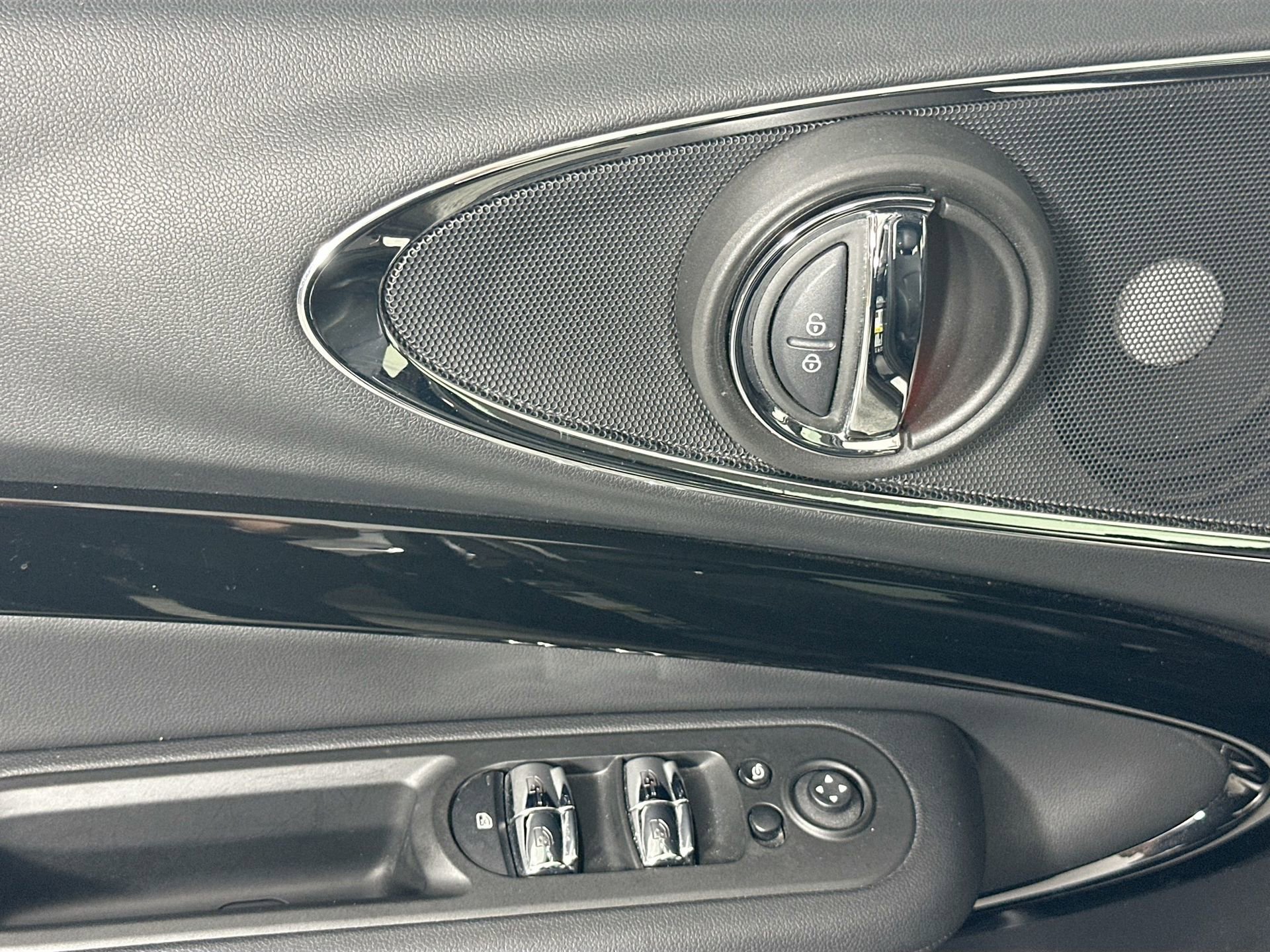 Used 2023 MINI Cooper Clubman S image 21