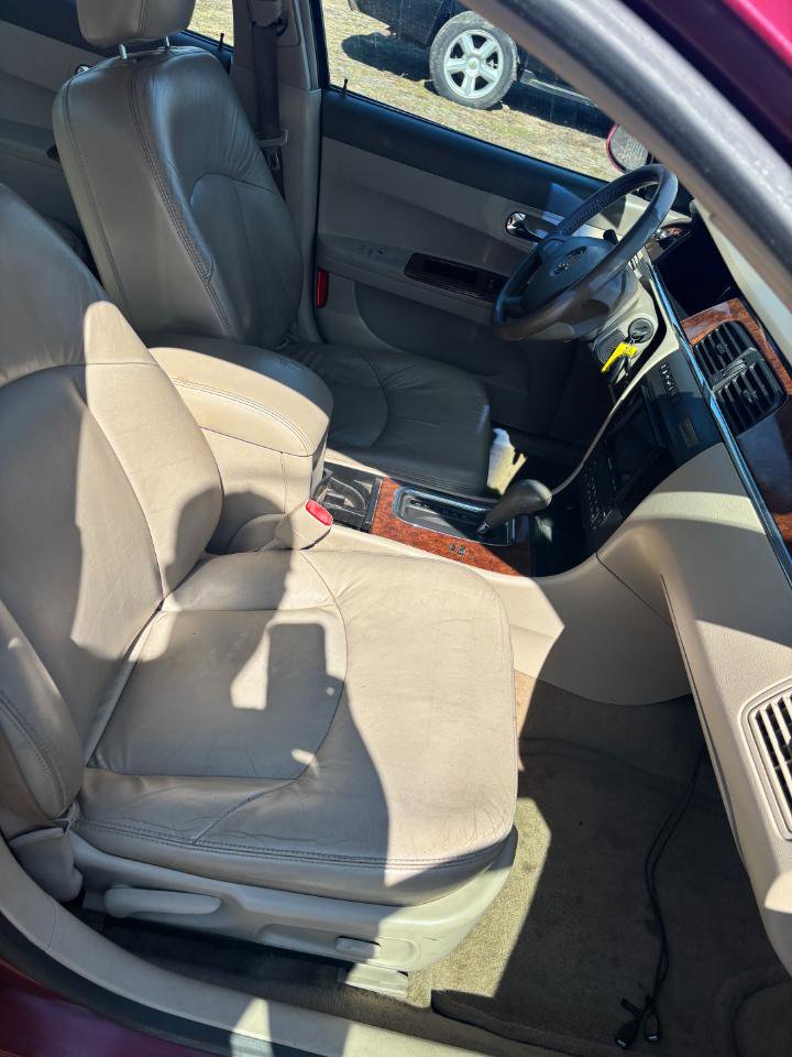 Used 2006 Buick LaCrosse CXL w/ Driver Confidence Package image 25