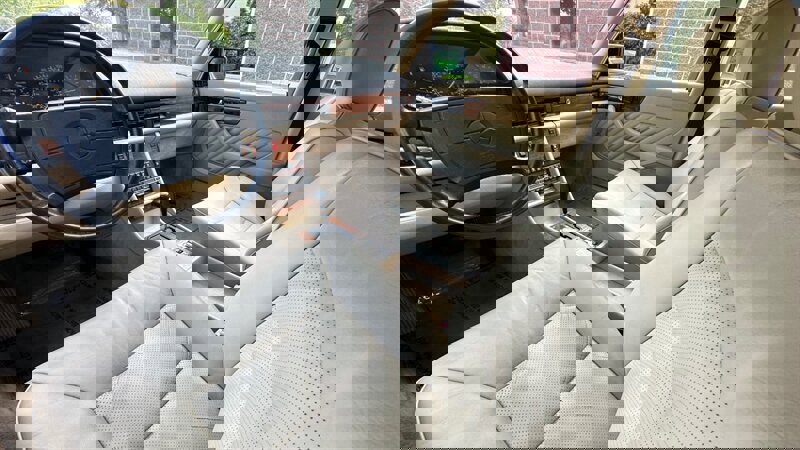 Used 1991 Mercedes-Benz 300 SE image 10