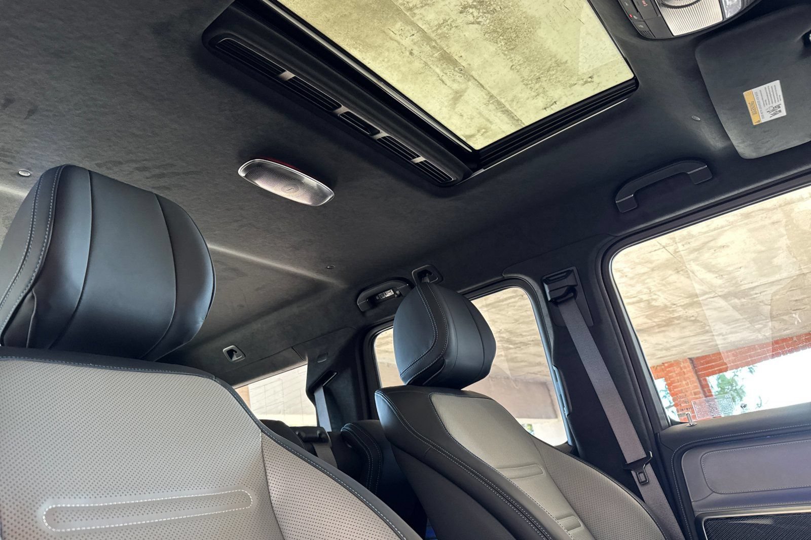 Used 2025 Mercedes-Benz G 580 w/ EQ Technology image 24