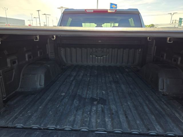 Used 2023 Chevrolet Silverado 1500 LT image 16