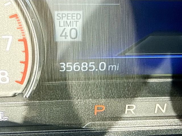 Certified 2022 Ford Explorer XLT w/ Equipment Group 202A image 14