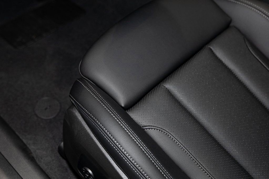 Used 2026 BMW 330i xDrive 330i xDrive w/ Premium Package image 16