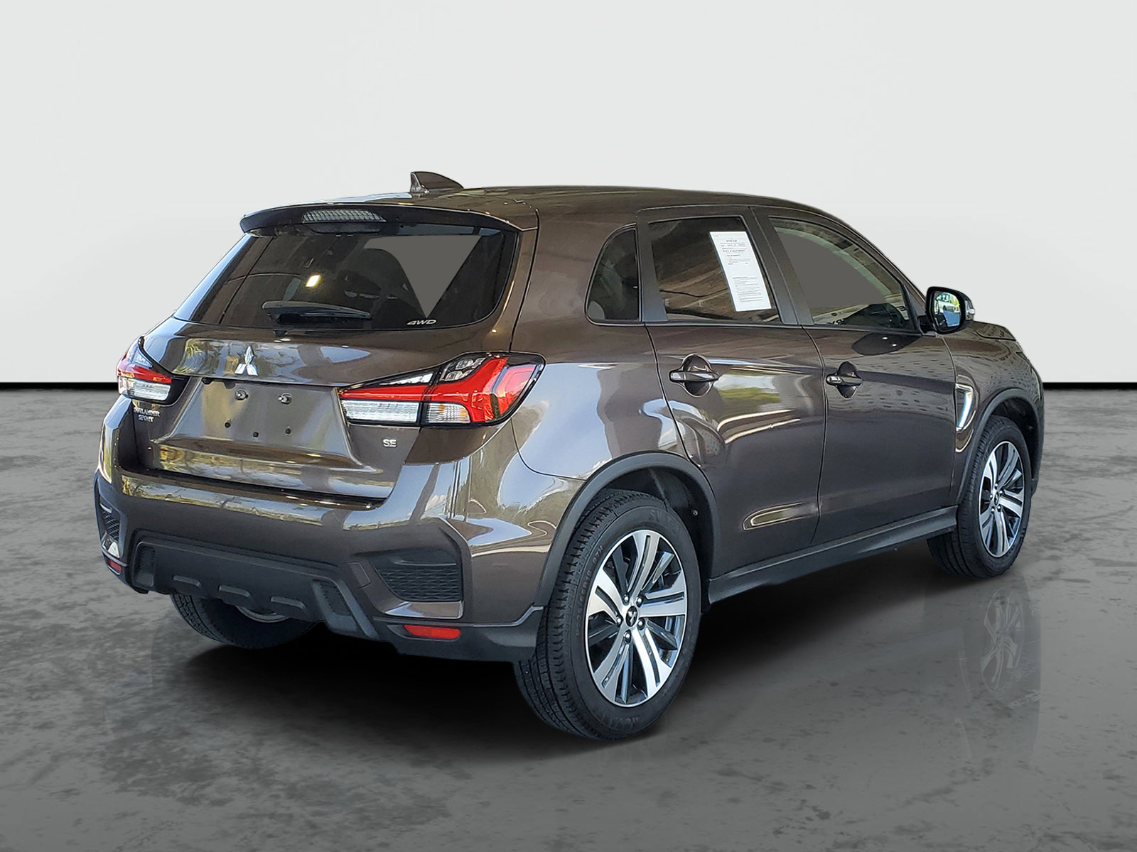 Used 2024 Mitsubishi Outlander Sport ES AWD/4WD image 2