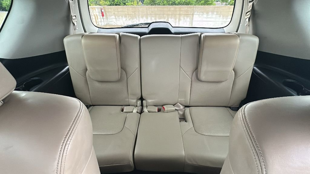 Used 2020 Nissan Armada Platinum w/ Captain's Chairs Package RWD image 39