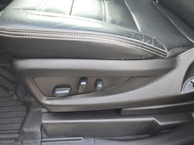 Used 2019 GMC Yukon XL Denali w/ Denali Ultimate Package image 19