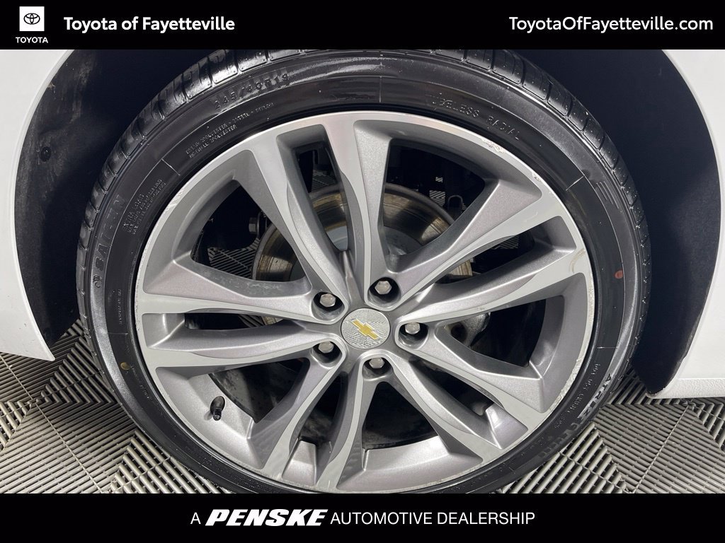 Used 2023 Chevrolet Malibu LT FWD image 6
