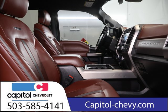 Used 2018 Ford F350 Platinum w/ Platinum Ultimate Package AWD/4WD image 31