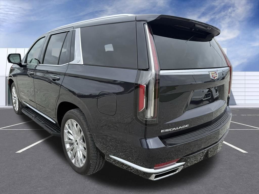 Certified 2023 Cadillac Escalade Premium Luxury w/ Performance Package image 4