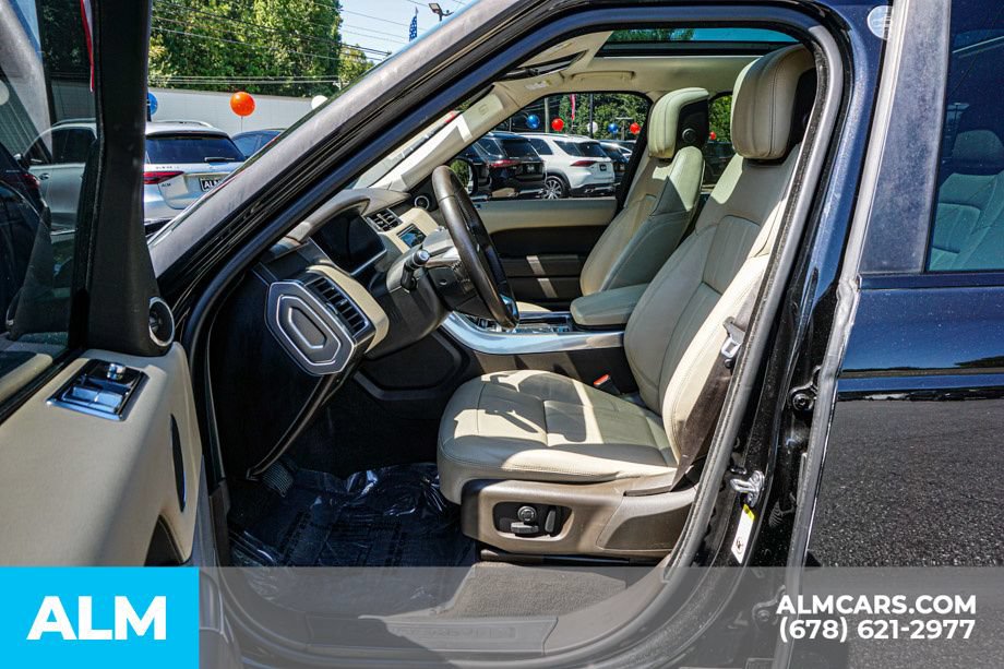 Used 2018 Land Rover Range Rover Sport SE AWD/4WD image 20