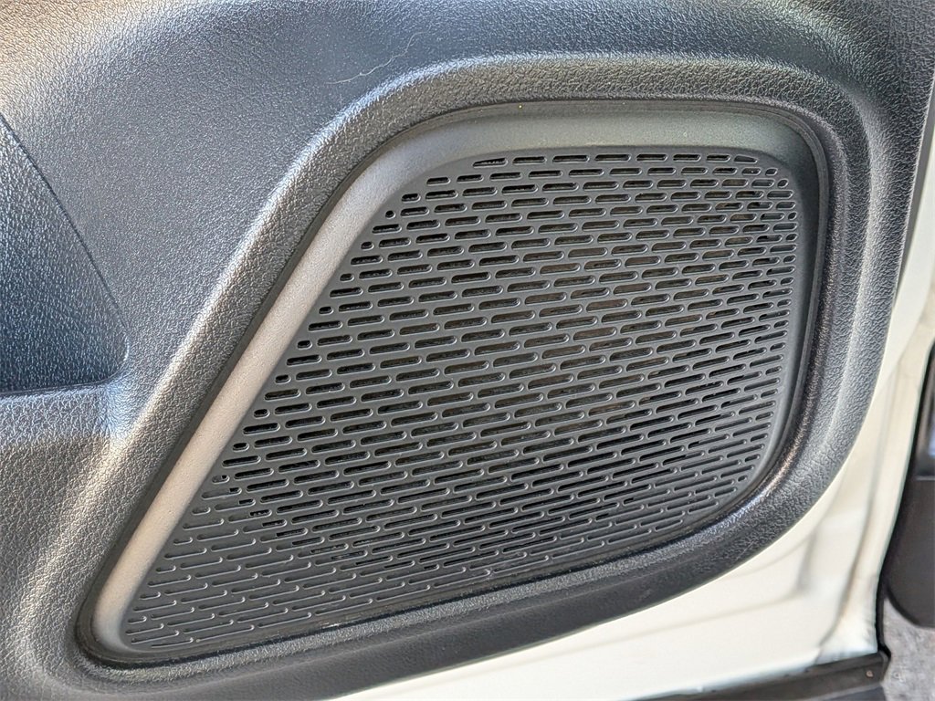 Used 2023 Mercedes-Benz GLB 250 image 13