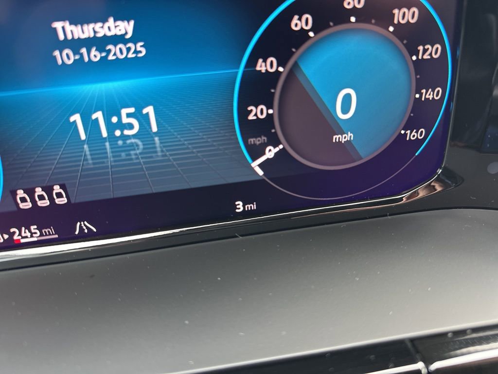 New 2026 Volkswagen Atlas Cross Sport SEL Premium R-Line image 19