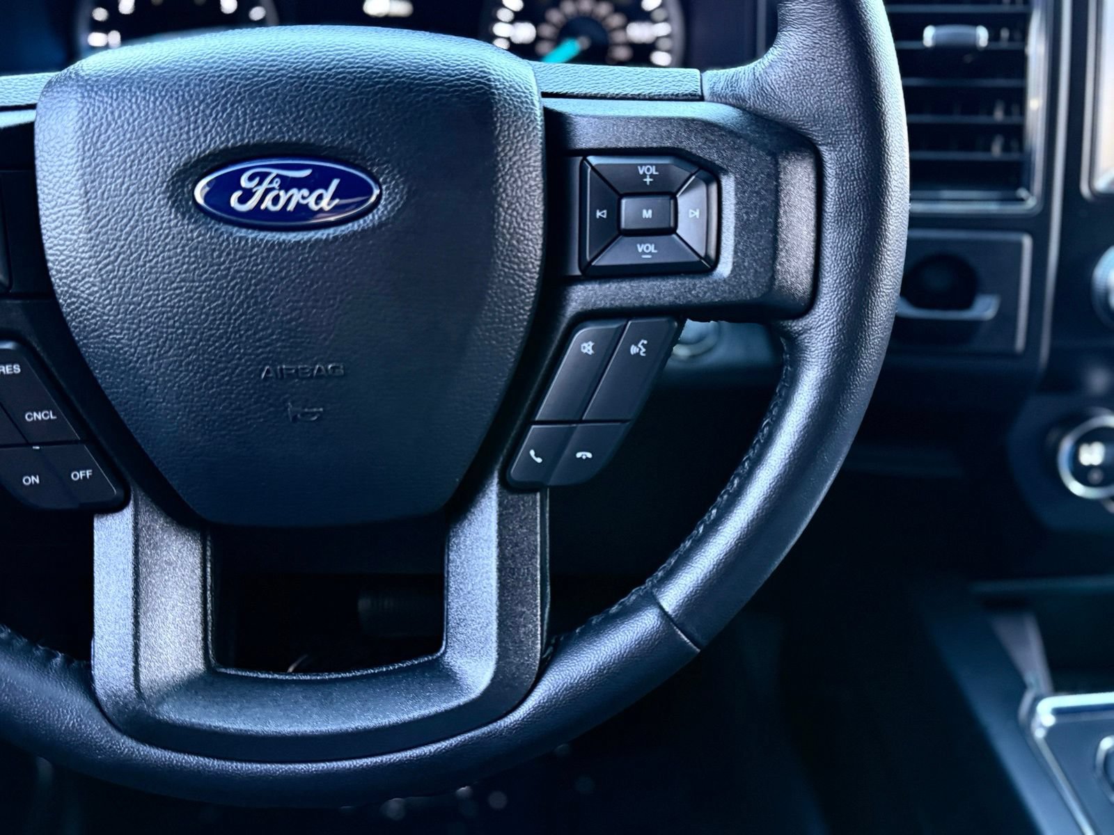 Used 2021 Ford Expedition XL RWD image 27