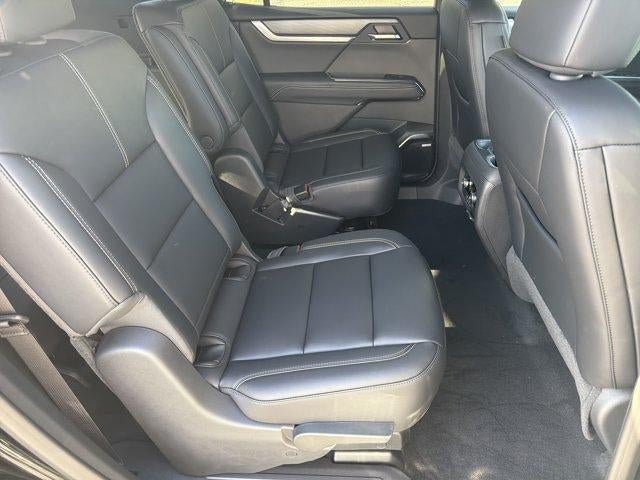 New 2026 GMC Acadia Elevation w/ Elevation Premium Package FWD image 15