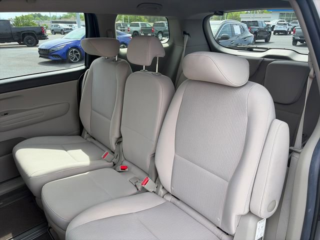 Used 2021 Kia Sedona LX image 15
