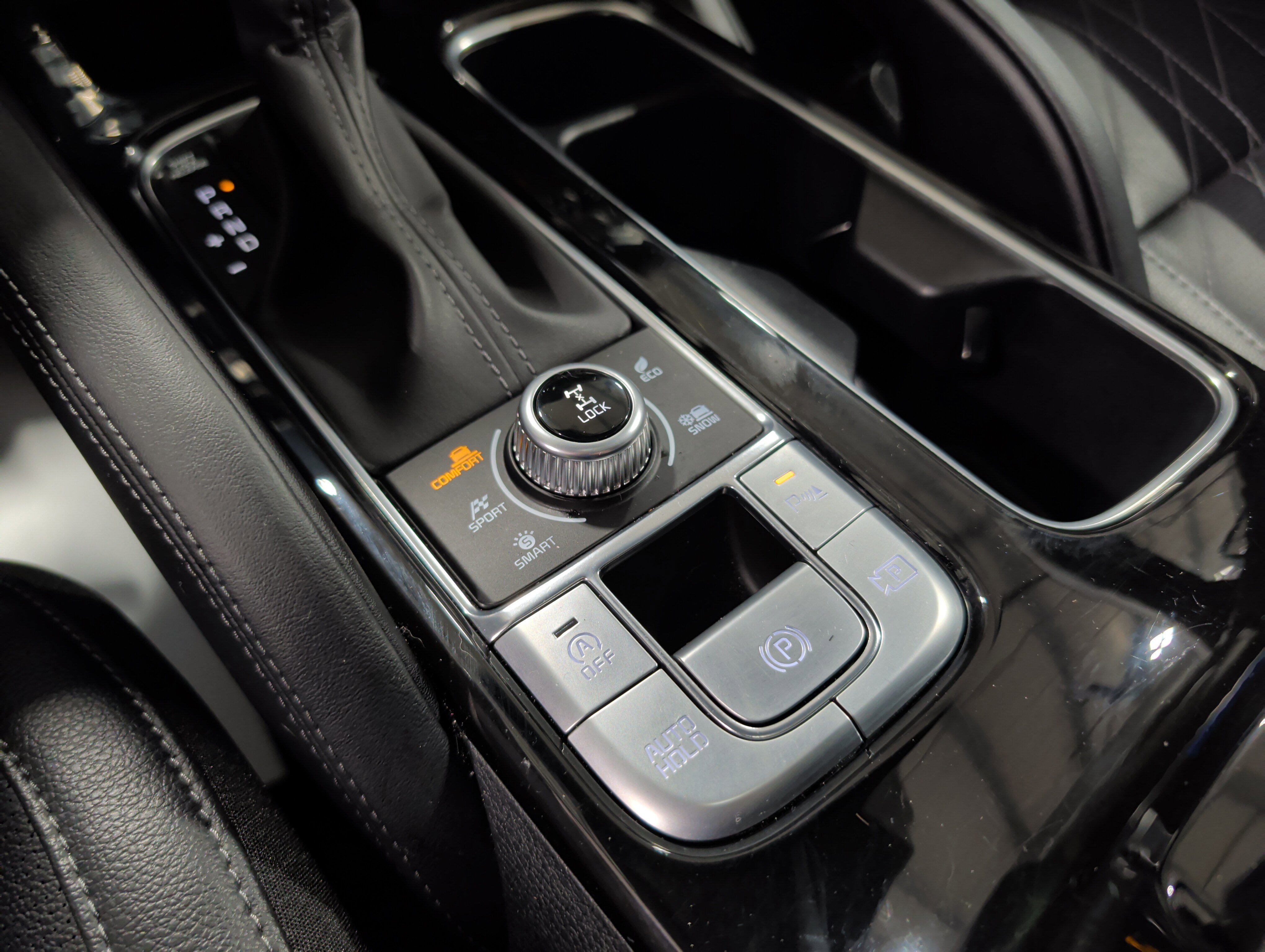 Used 2024 Kia Telluride SX X-Pro image 12