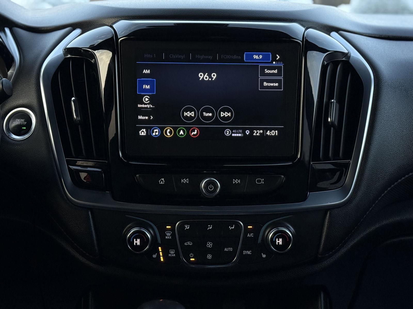 Used 2022 Chevrolet Traverse RS AWD/4WD image 19