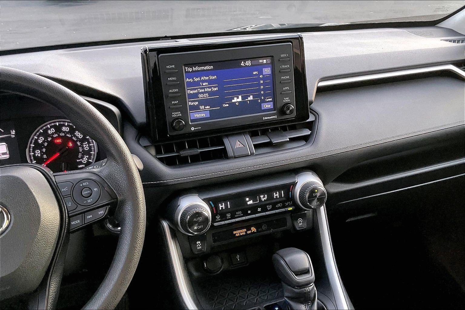 Used 2021 Toyota RAV4 XLE image 6