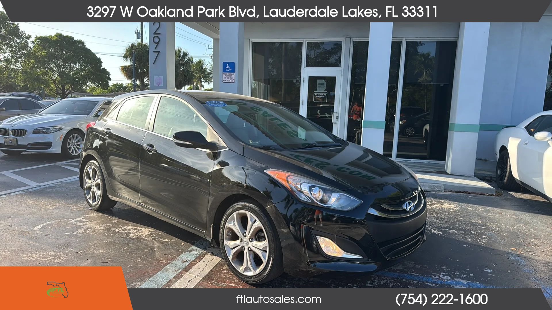 Used 2014 Hyundai Elantra GT w/ Option Group 02 FWD image 3