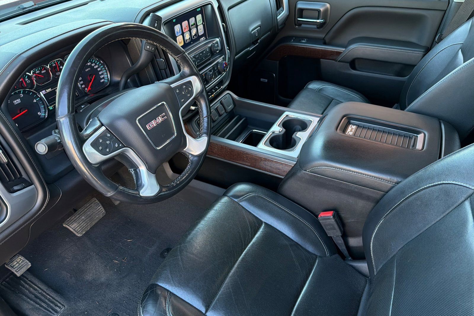 Used 2019 GMC Sierra 2500 SLT w/ Duramax Plus Package image 9