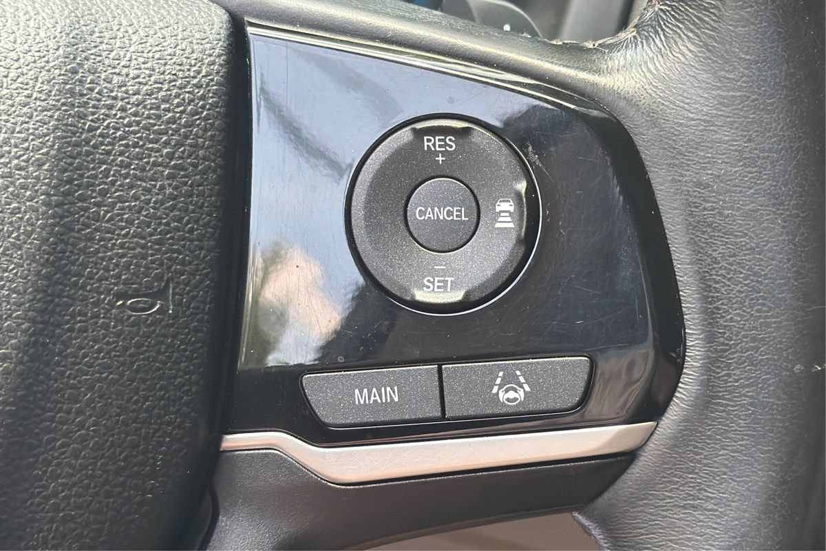 Used 2018 Honda Odyssey EX-L image 35