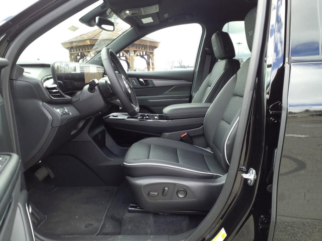 New 2025 Buick Enclave Sport Touring w/ Power Package image 4