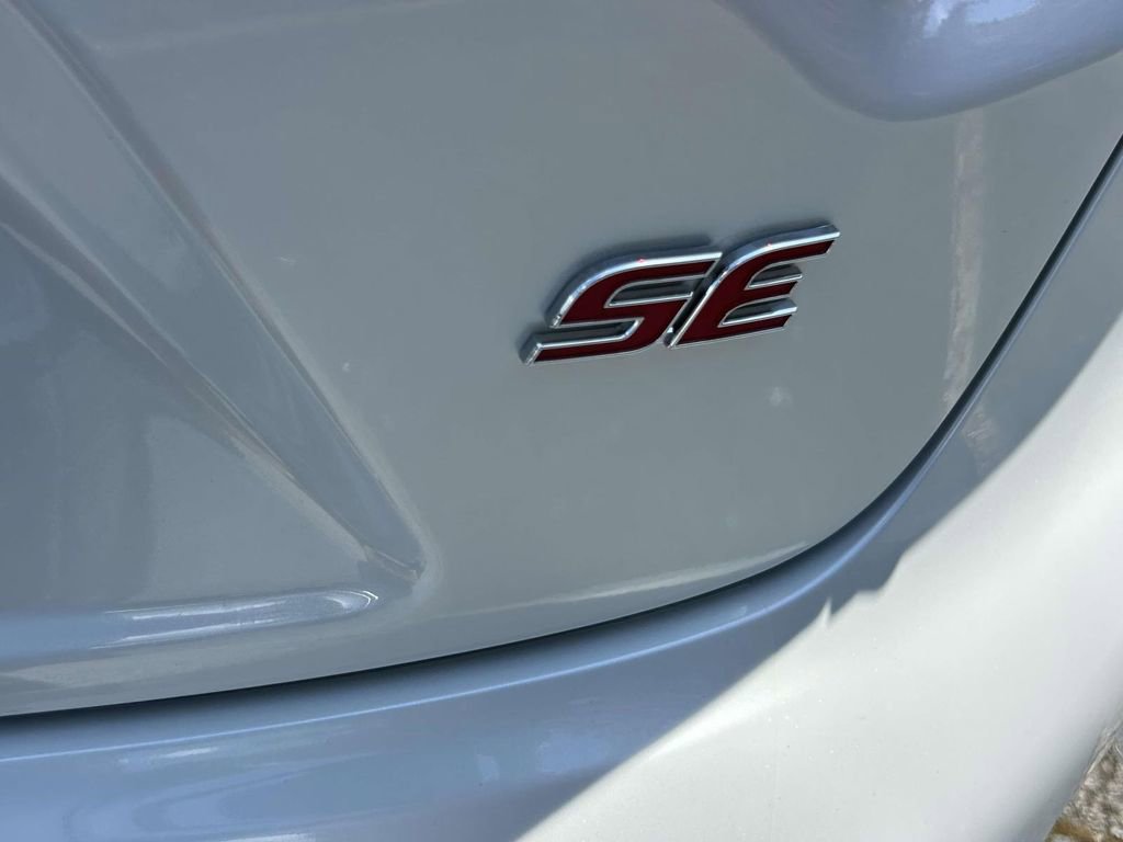 New 2026 Toyota Corolla SE FWD image 11